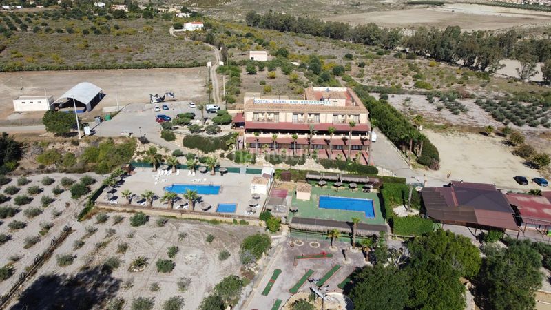 Foto f6c27a08-c91a-4338-a930-2399d0138aff. Edifici a carretera polígono 2 paraje 96 cortijo el gitano 308 a Turre