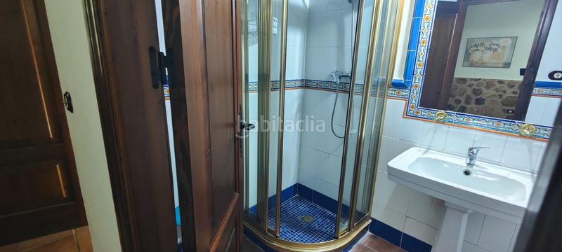 Foto 691092cf-8a06-43ef-a551-315dedbe8881. Masia amb piscina a Lapa (La)