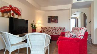 Casa adossada  Paseo blasco iba�ez. Exclusivo adosado listo para entrar a vivir con jard�n privado o