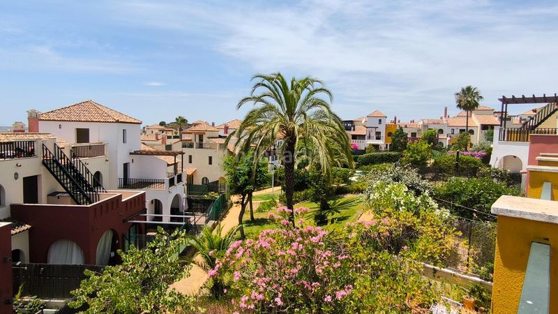 Foto e873c594-3076-4afa-b063-f055747217a9. Casa adossada amb aparcament piscina a Costa Esuri Ayamonte