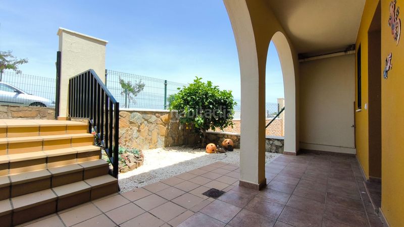 Foto fe4668ee-9eb7-47e9-987a-aba7d38bf2a9. Casa adossada amb aparcament piscina a Costa Esuri Ayamonte