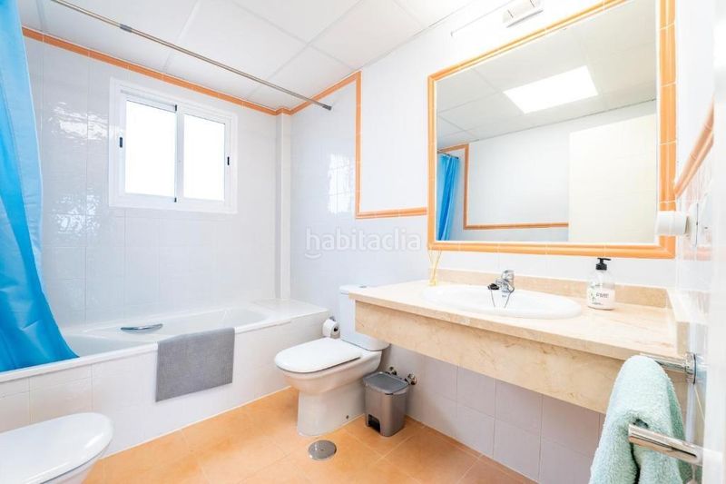 Foto cefa5d89-7d68-4096-a660-682555133179. Casa adossada amb calefacció aparcament piscina a Ayamonte