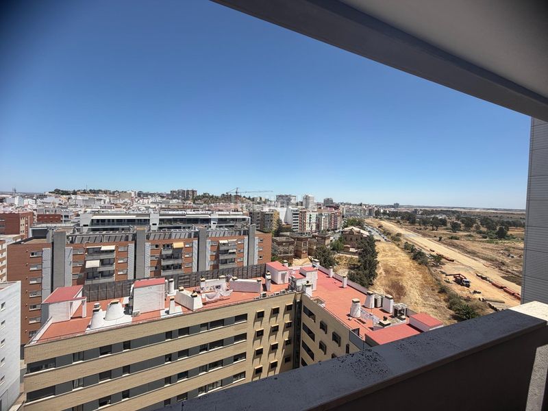 Foto d1caed4f-88c8-411e-a08a-1e00de209d0b. Pis amb calefacció piscina a Pescadería Huelva