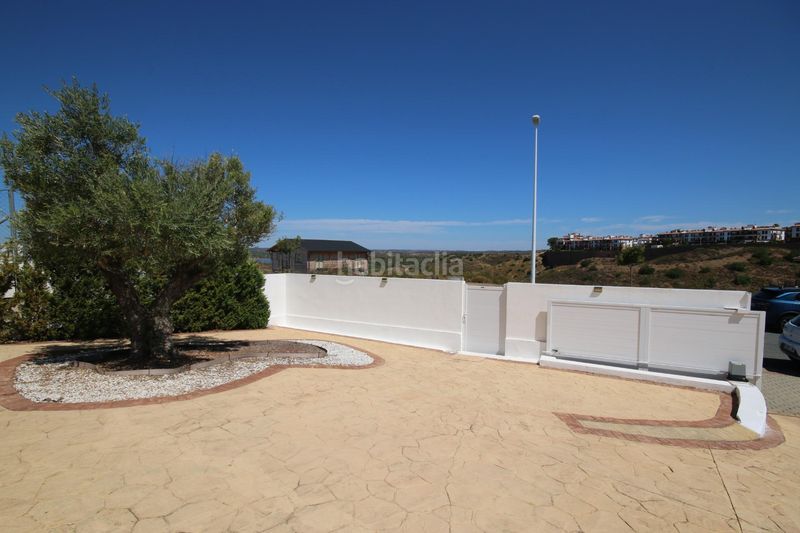 Foto fc4959db-4815-4c41-b7ee-bdb0f7aea150. Xalet amb aparcament piscina a Costa Esuri Ayamonte