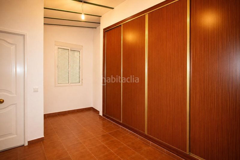 Foto f0a66700-48e7-462a-91a3-e6e85b4f27e0. Xalet amb aparcament a Almendro (El)