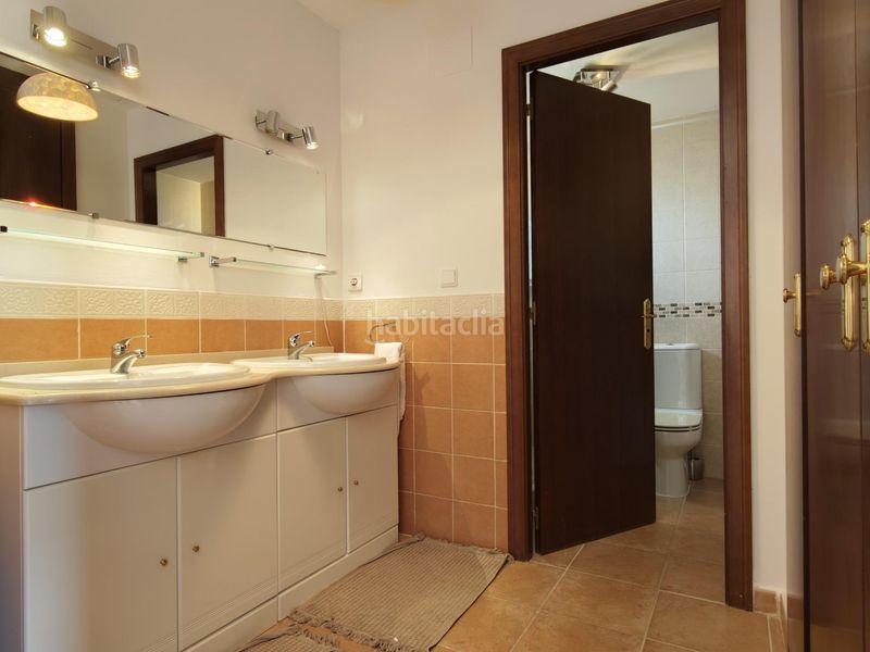 Foto b17fde42-ed11-41b6-bb20-cc2fc4017b42. Duplex avec parking piscine dans Costa Esuri Ayamonte