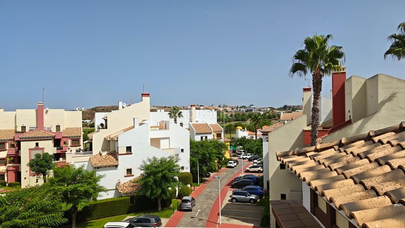 Foto b4810a48-ef10-4a66-a89f-fbfa537aca12. Duplex avec parking piscine dans Costa Esuri Ayamonte