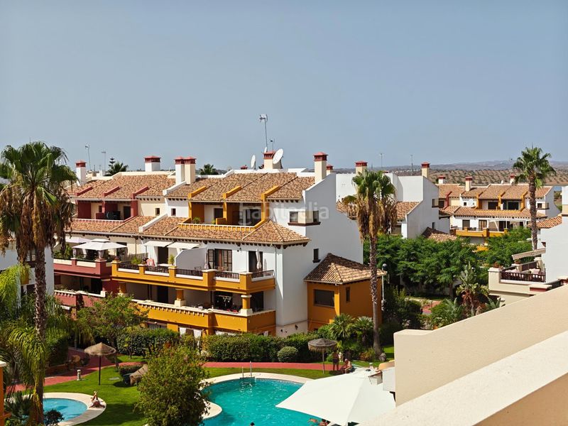 Foto f03e3af8-1b49-478a-a7ff-23c3ff955dbe. Duplex avec parking piscine dans Costa Esuri Ayamonte