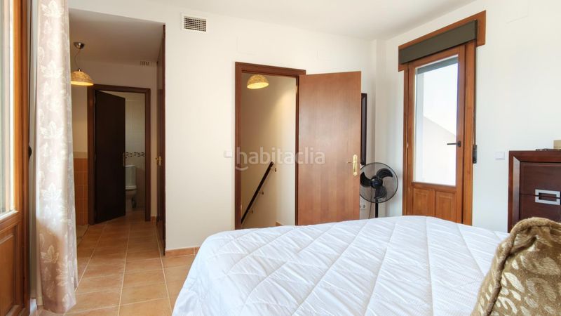 Foto f9e3988e-e1a9-4ae0-a2a8-4fa165547d0e. Duplex avec parking piscine dans Costa Esuri Ayamonte