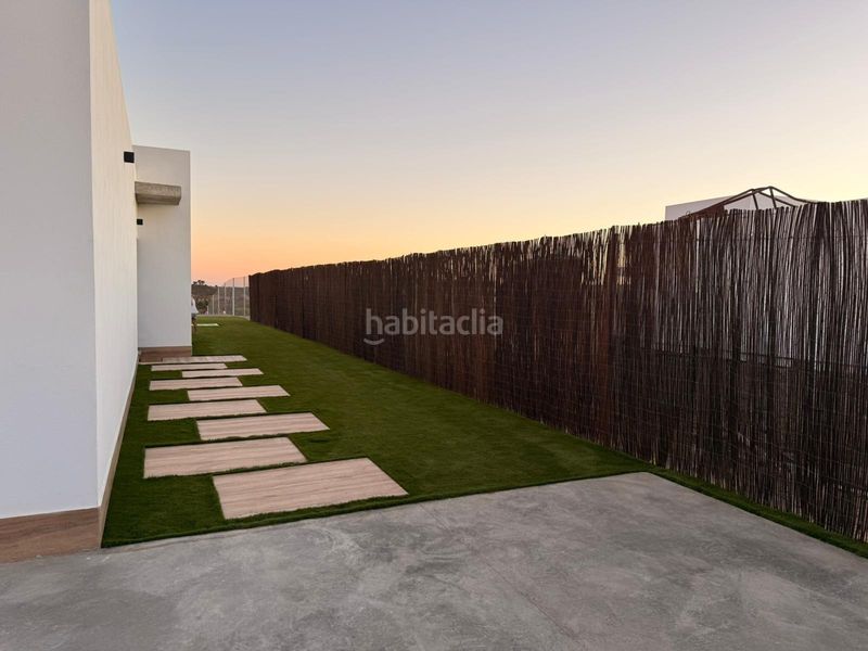 Foto e8a7a57e-75f6-4e87-b1ea-516b159f56a4. Casa amb aparcament a Costa Esuri Ayamonte