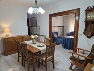 Etagenwohnung  Cerro de andevalo. Bajo de 90 m2 con 4 dormitorios, patio y cuartillo en zona tranq
