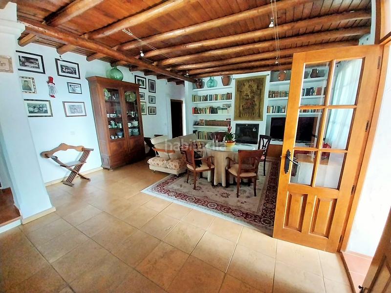 Foto ae5f31fd-f7b9-4dcf-8cd6-76c6715be94c. Chalet dans Carretera de Sevilla - Los Montitos Badajoz