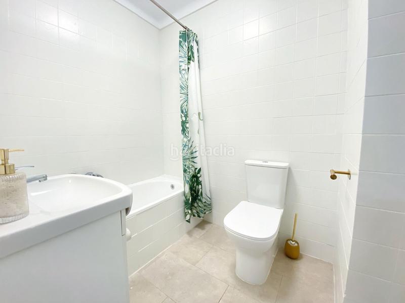 Foto 3bf388c4-d926-46c3-aa42-c38f6c5437d8. Flat in calle lino 3 in Norte - Barrio del Pilar - El Reñidero Vélez - Málaga