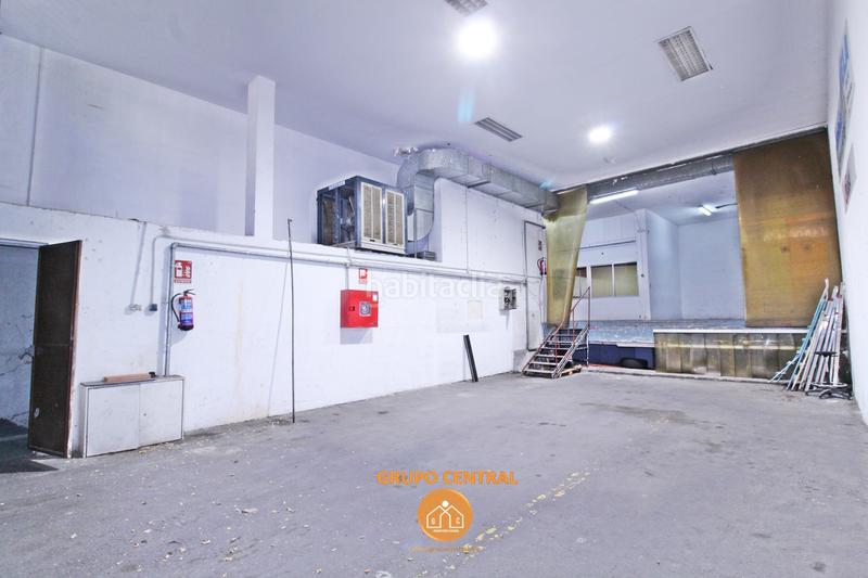 Foto a513c49b-d123-49d0-96d5-3fa7a387df6e. Local commercial avec chauffage dans Palos de Moguer Madrid