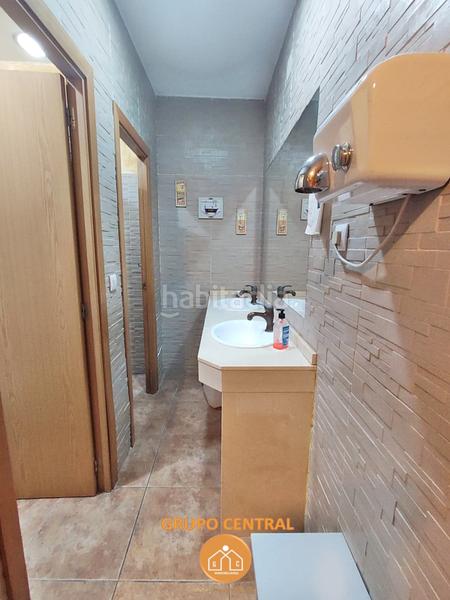 Foto b4cec11a-4388-47e2-ad14-b56423cfd062. Local commercial avec chauffage dans Palos de Moguer Madrid