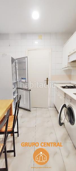 Foto b82beefc-5dc3-4cca-8290-a709bf0baade. Alquiler piso alquiler de apartamento en la céntrica calle alonso cano en Madrid