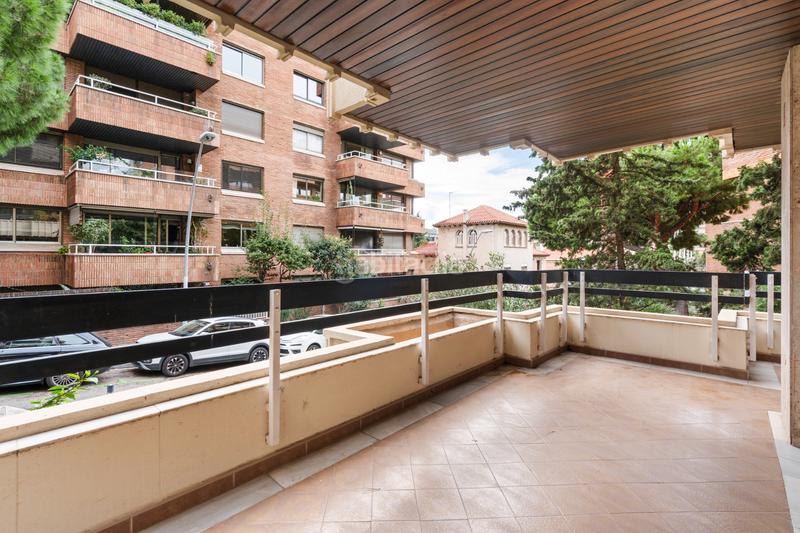 Foto 38ba8a3d-cb21-4c10-85b0-97cd56feaa9a. Pis amb calefacció aparcament a Sant Gervasi - Galvany Barcelona