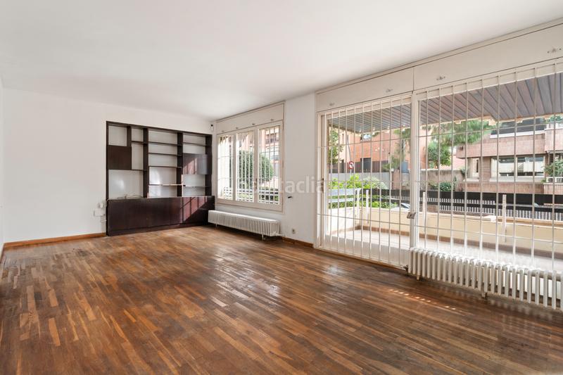 Foto ab992f48-3867-47dc-8af3-fc75223ee077. Pis amb calefacció aparcament a Sant Gervasi - Galvany Barcelona