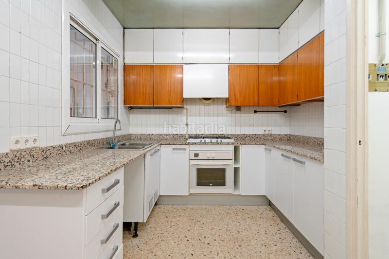 Foto fbefc5f5-0e47-4570-98bd-be4b5032cda6. Pis amb calefacció aparcament a Sant Gervasi - Galvany Barcelona