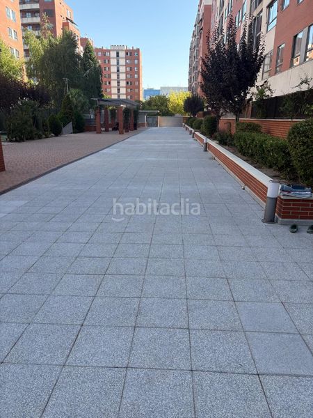 Foto 778fbeb3-7a8a-4ccd-bd0f-00cfcb615605. Lloguer pis amb calefacció piscina a Legazpi Madrid