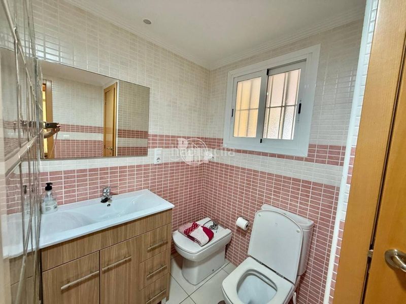 Foto 6e3cba2d-939e-4c26-93b4-73777bf431ff. Flat with parking pool in Playa Levante Benidorm