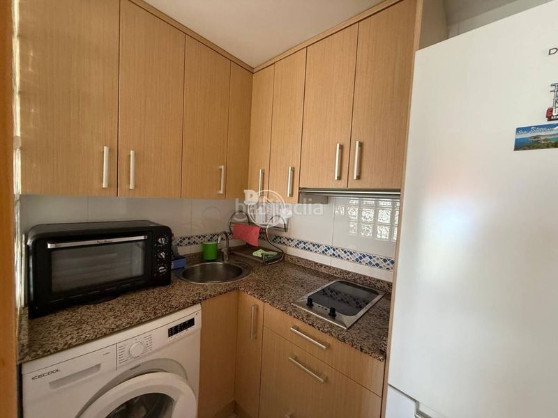 Foto 9caae7fa-42ff-43e4-b71d-a295f3685a5c. Flat with parking pool in Playa Levante Benidorm