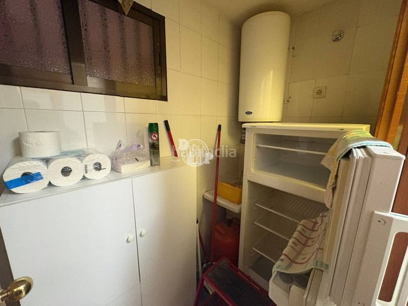 Foto dde55298-b05f-440f-91fb-3d4ff517a0a0. Pis amb aparcament piscina a Playa Levante Benidorm