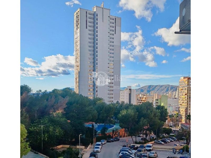 Foto b8d85e3d-3a44-4e37-910a-34f751e9c4be. Pis amb aparcament piscina a Rincón Alto Benidorm