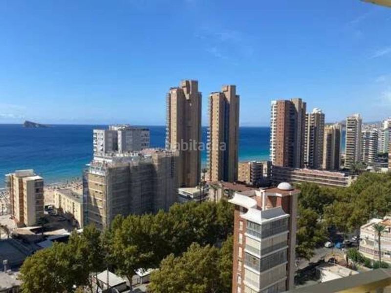 Foto 8f6fbaf0-889d-421f-b28d-9399c93aa25c. Pis a Playa Levante Benidorm