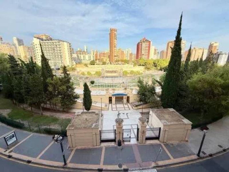 Foto fd2b4818-6c05-44a5-961c-ca347a920187. Pis a Centro Urbano Benidorm