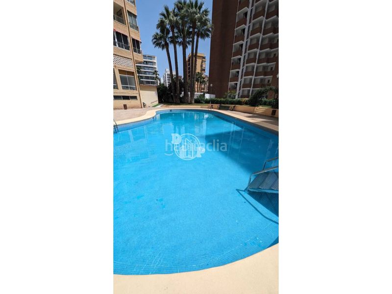 Foto c4bb8acd-7bba-4f6e-817a-66728653b2c7. Flat with parking pool in Playa Levante Benidorm