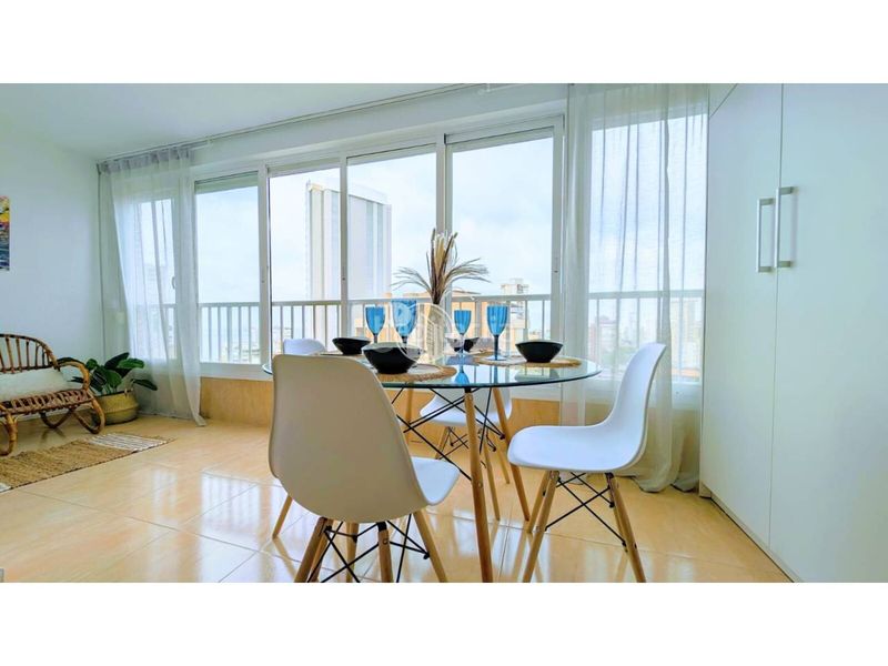 Foto d4461214-b852-4f58-ad49-186e04a3b5cd. Flat with parking pool in Playa Levante Benidorm