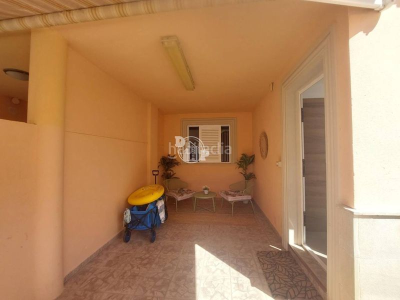 Foto 5bdd9ec4-3311-4a12-b573-93440a541ce7. Casa aparellada a Rincón Alto Benidorm