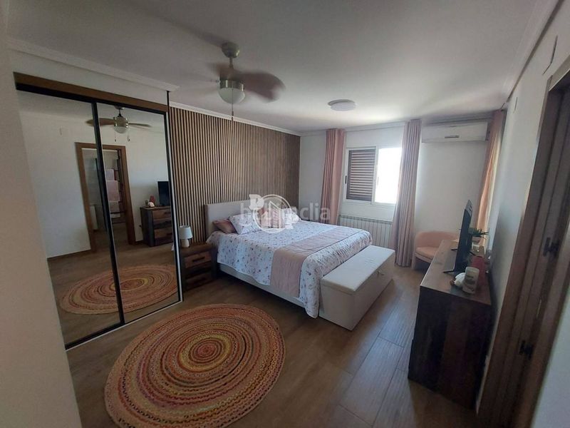 Foto ea4b67a2-7956-43dd-a05f-f079454f745a. Casa aparellada a Rincón Alto Benidorm