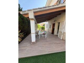 Casa pareada  Calle vall de ceta. Chalet pareado en venta en la nucia