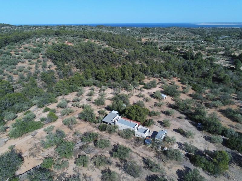 Foto 0d2bb895-e2ad-49d1-b0ad-3b1659f093ad. Masia amb piscina a Perelló (El)