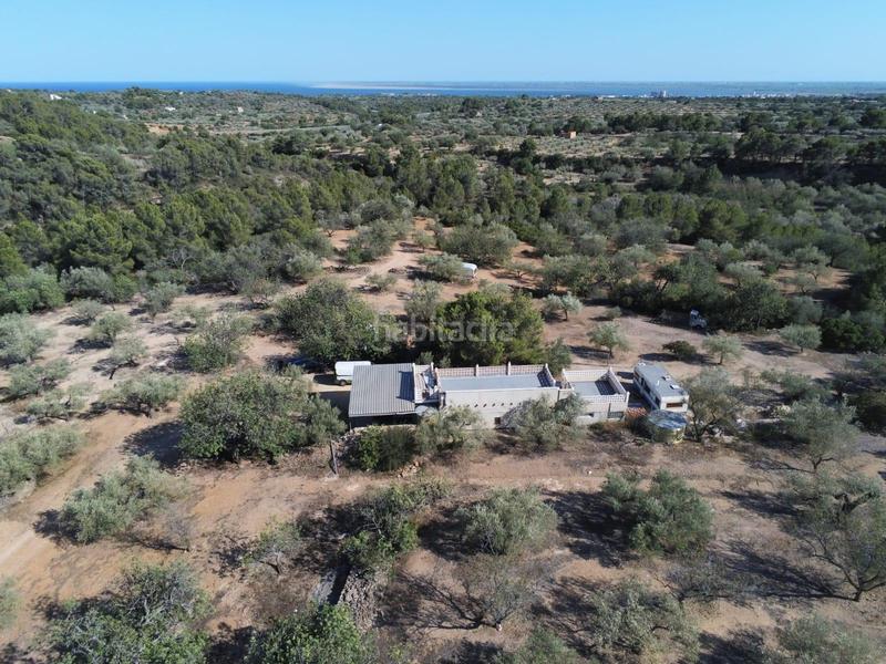 Foto 2a7de1d5-9df6-41f6-b8d0-85617d55e735. Masia amb piscina a Perelló (El)