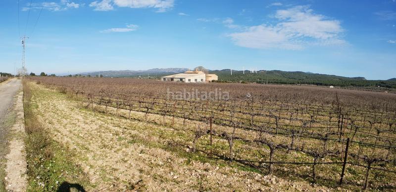 Foto e26b7216-7e17-4c5e-94f7-2f94a0bdd33b. Masia a Perelló (El)