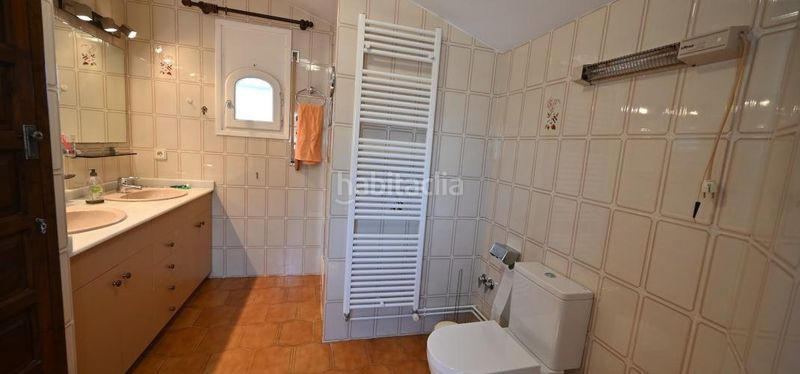 Foto 7a1907e3-693a-47dc-9034-a040c65d5701. Chalet único y exclusivo gran chalet de 174 m2, en primera línea de playa en Ametlla de Mar (L´)