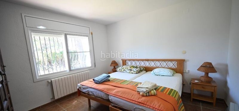 Foto f39721a0-a325-4f4f-9156-d1f97f62386b. Chalet único y exclusivo gran chalet de 174 m2, en primera línea de playa en Ametlla de Mar (L´)