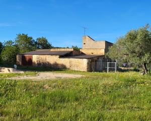 Masia a L´Ametlla de Mar. Exclusiva finca rústica de 48.805 m2 con antigua masía de 284 m2