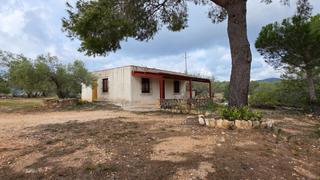 Masia a L´Ametlla de Mar. Encantadora finca rústica con casa de campo a 5 km de lametlla d