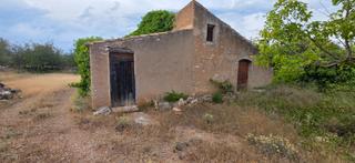 Country house in L´Ametlla de Mar. Finca rústica llana con paisaje natural a 9 km del mar