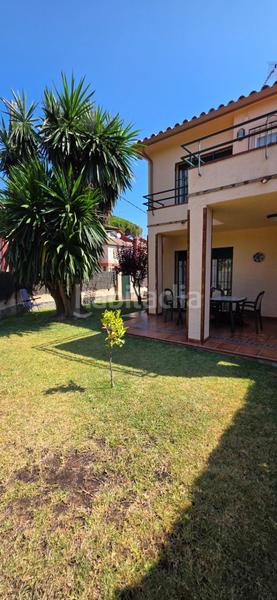 Foto 3bd303a9-9e67-4f05-81f6-bb037634b247. Casa amb aparcament a Cambrils mediterrani Cambrils