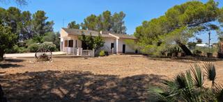Haus in Calafat. Gran chalet en calafat  potencial para dos viviendas