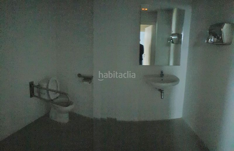 Foto a54ef7db-8a23-423d-9f31-e545796463f9. Local comercial a Perelló (El)