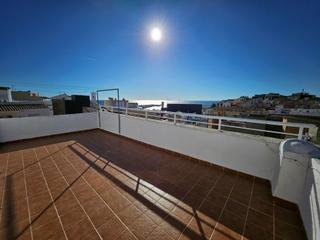 Pis a L´Ametlla de Mar. Apartamento con espectacular terraza privada y vistas al mar en