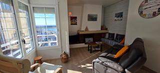 Appartement dans LAmetlla de Mar. Exclusivo apartamento reformado con vistas al mar y al puerto en