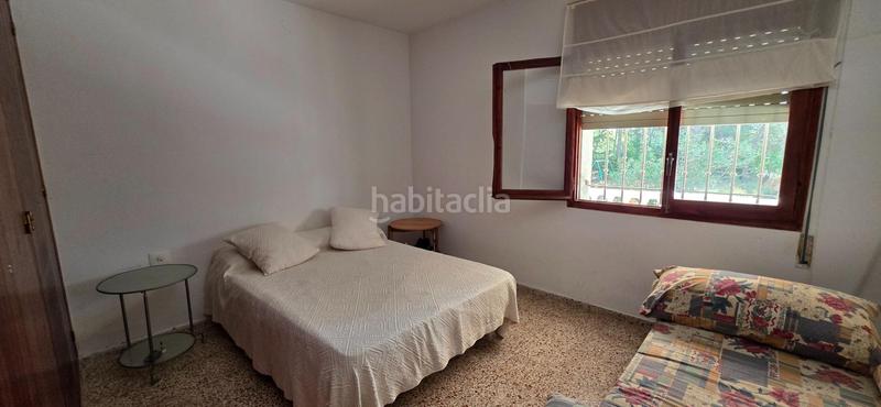 Foto ca6b55ff-390e-4830-bd2d-00ddd8c08a9c. Casa chalet unifamiliar con gran parcela ajardinada a 750 m de las calas de lametlla de mar en Ametlla de Mar (L´)