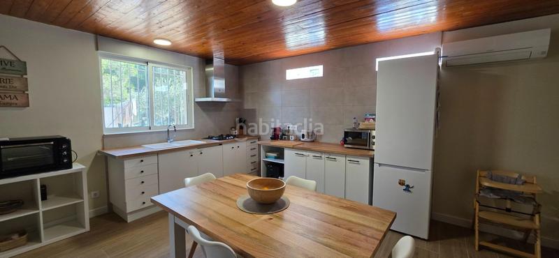 Foto c34e01c6-0a41-4543-b08a-f2ea2d493e96. Masia a Perelló (El)